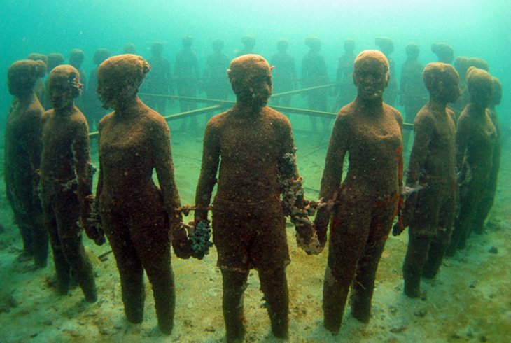 Beautiful tourist attractions in Grenada Underwater Sculpture Park