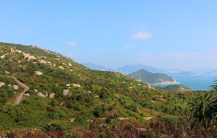 Trail to Tung O Beach