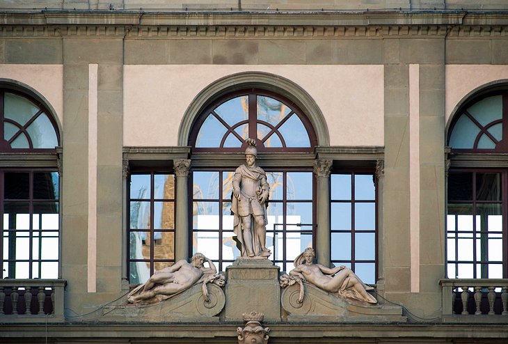 Uffizi Gallery Statue