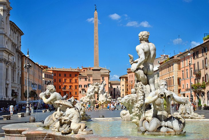 ساحة نافونا واحدة من أهم ميادين العاصمة الإيطالية روما