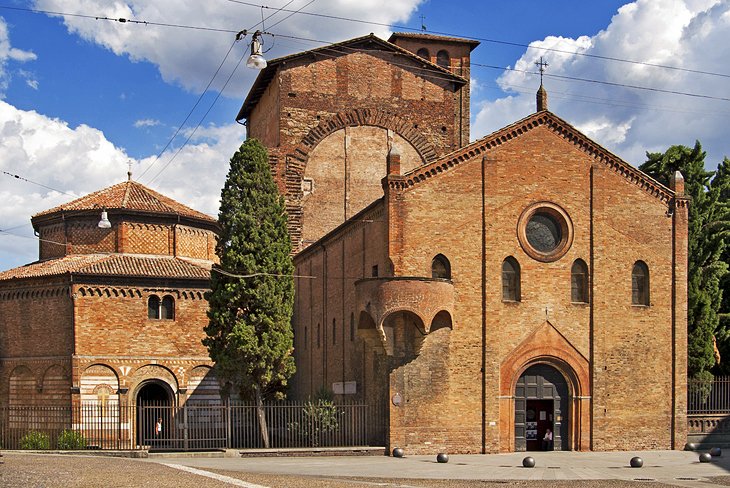 Santo Stefano (St. Stephen Basilica)