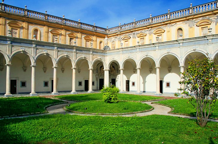 Monastère et musée de San Martino