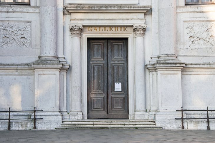 Gallerie dell'Accademia (Fine Arts Museum)