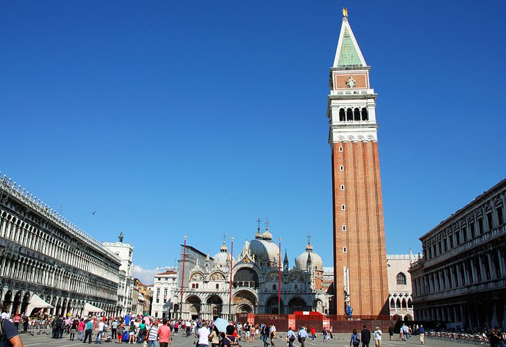 #JamesBond31DayChallenge (March 2021) Italy-venice-st-marks-square-campanile