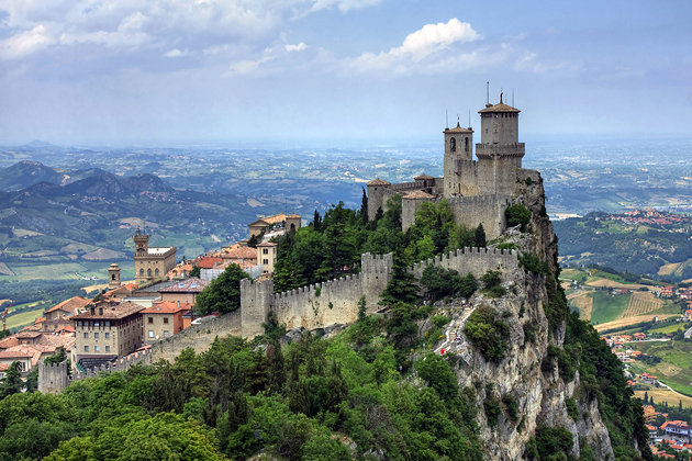 can i visit san marino