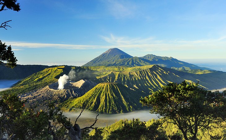 15 TopRated Tourist Attractions in Indonesia  PlanetWare