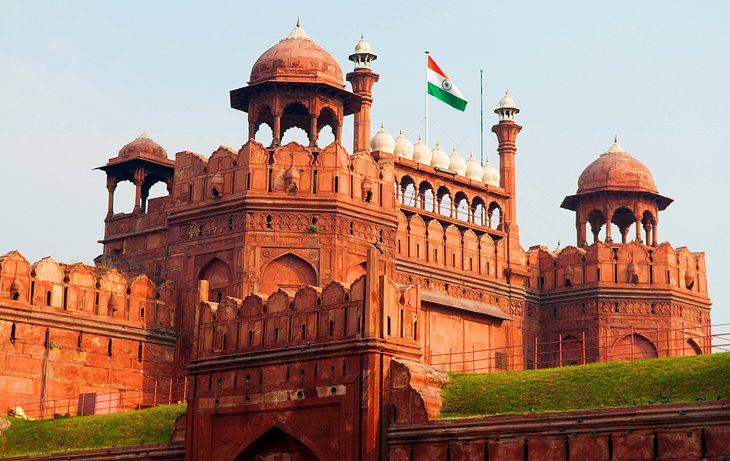 new delhi india famous tourist spots