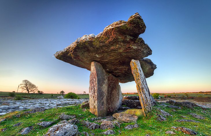 Poulnabrone Dolmen tomb