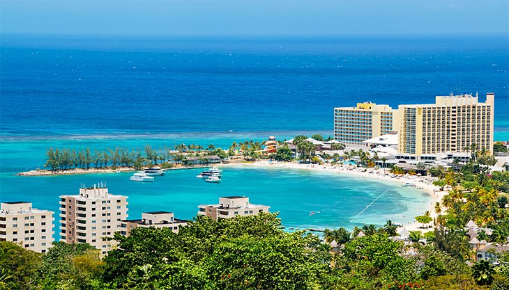 Ocho Rios Bay Beach