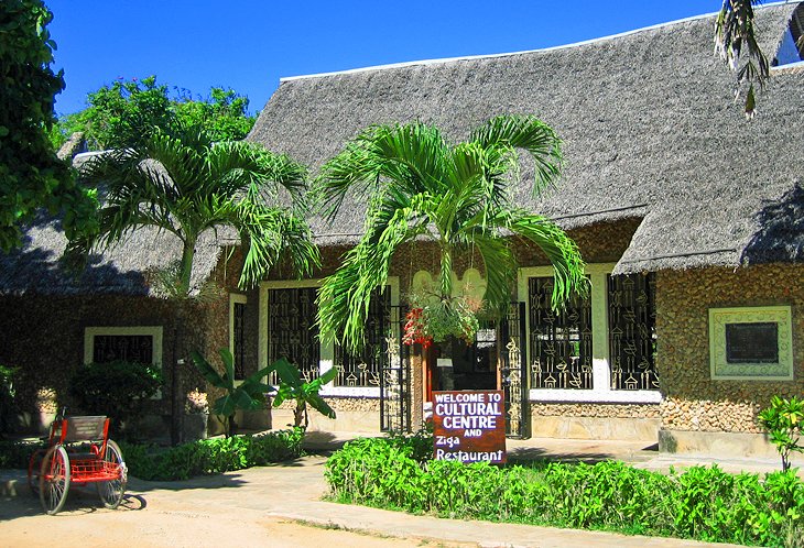 Bombolulu Workshops and Cultural Centre