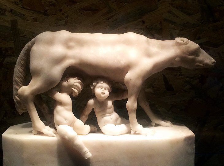 Personnages romains au Musée national d'archéologie