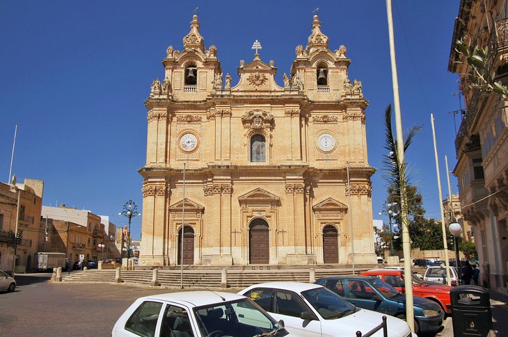 Antique Shops and Historic Churches in Birkirkara