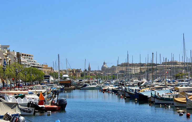 Ta 'Xbiex: A Tranquil Waterfront District