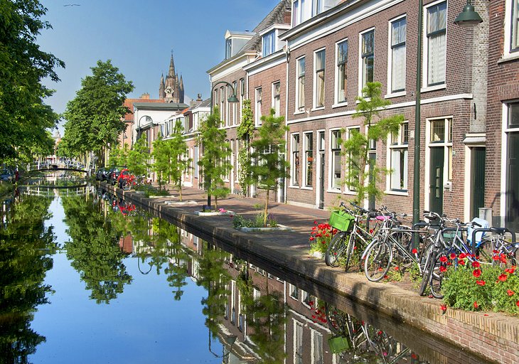 delft tourist attractions