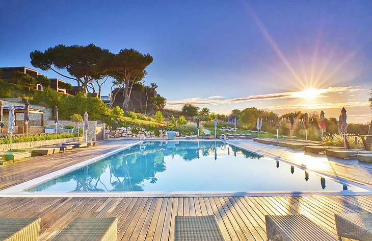 12 Best Holiday Resorts in Portugal, 2018 | PlanetWare