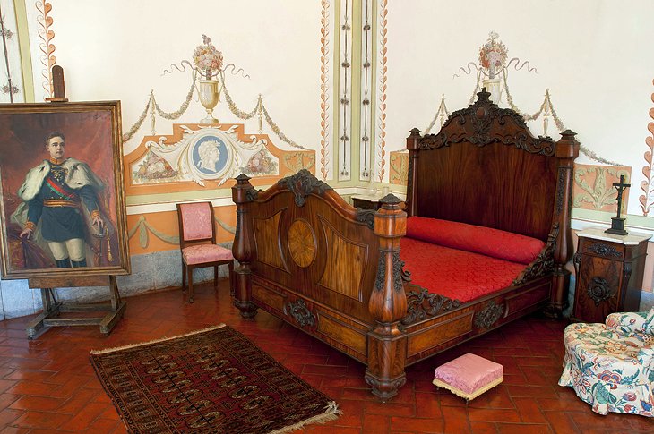 Queen's Bedroom