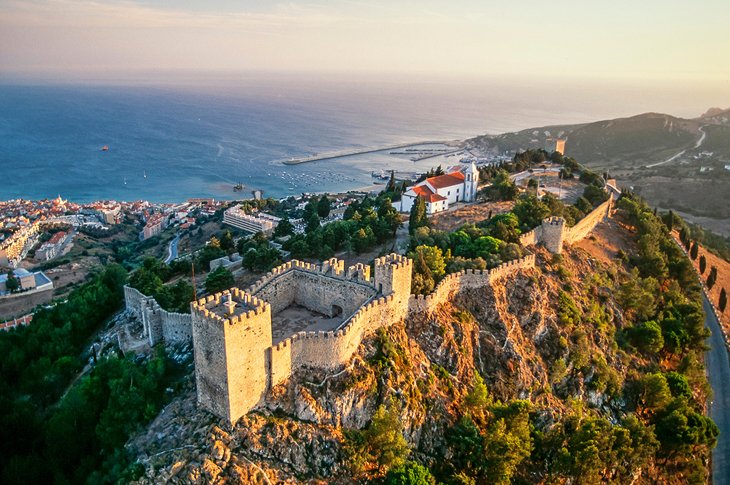 Explore nearby Sesimbra