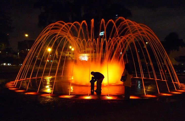 12 atracciones turísticas mejor valoradas en Lima 12 atracciones turísticas mejor valoradas en Lima
