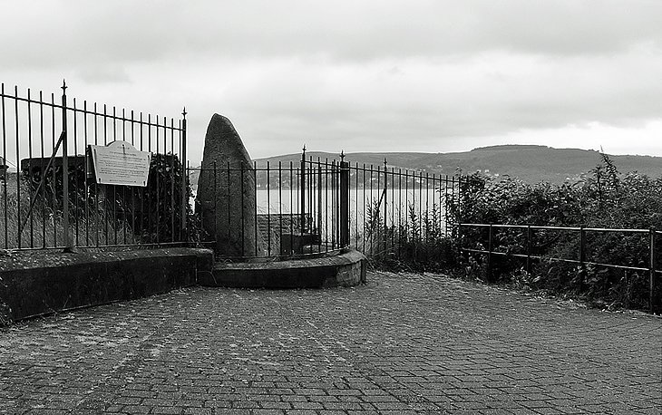 Gourock: Granny Kempock's Stone