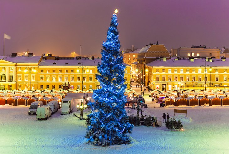 finland-helsinki-senate-square.jpg