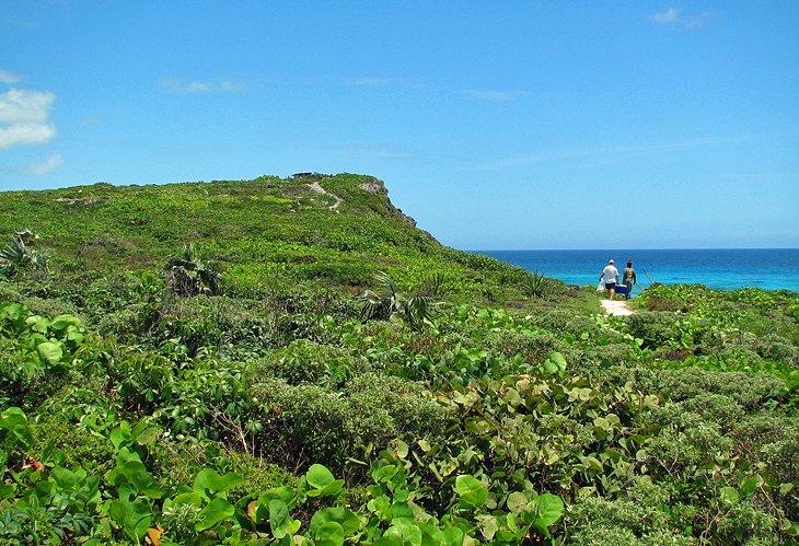 Crossing Place Trail Hike, Middle Caicos