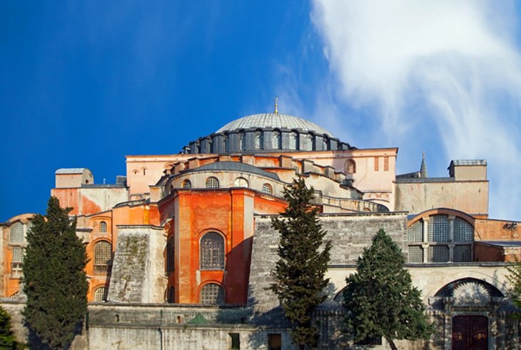 Back view of Aya Sofya