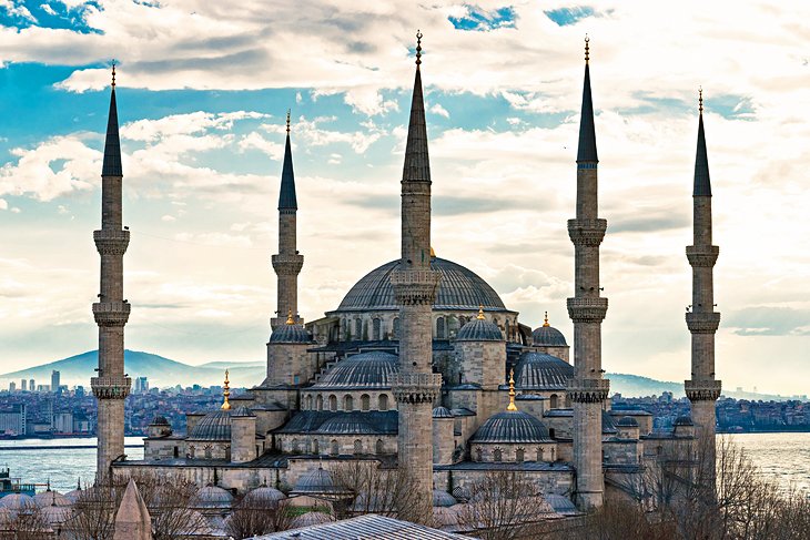 Blue Mosque (Sultan Ahmet Camii)