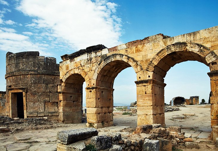 Hierapolis Şehir Harabeleri