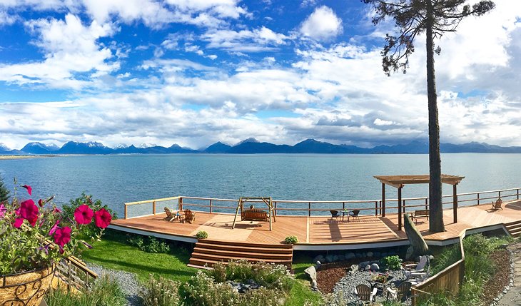 Photo Source: Homer Inn & Spa