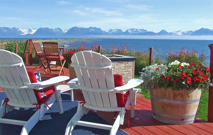 Photo Source: Homer Ocean House Inn and Condos