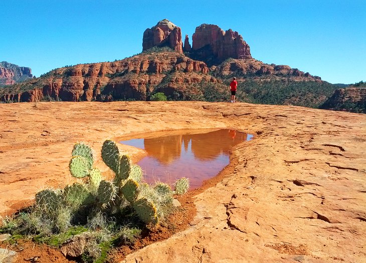 Cathedral Rock seen from Secret Slickrock Trail