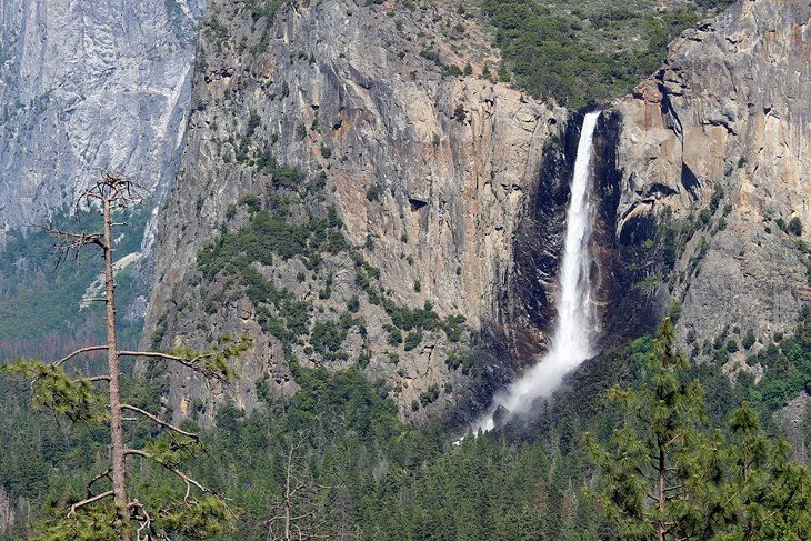 Quick delivery Bridalveil Fall Discover Yosemite National Park, bridal veil