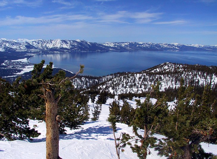 8 estaciones de esquí mejor calificadas en Lake Tahoe