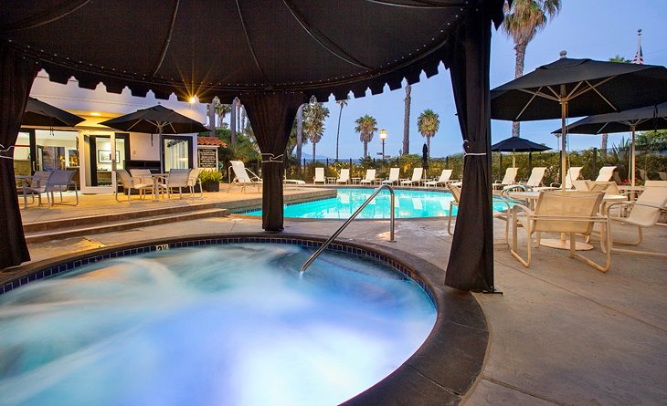 Photo Source: West Beach Inn, a Coast Hotel
