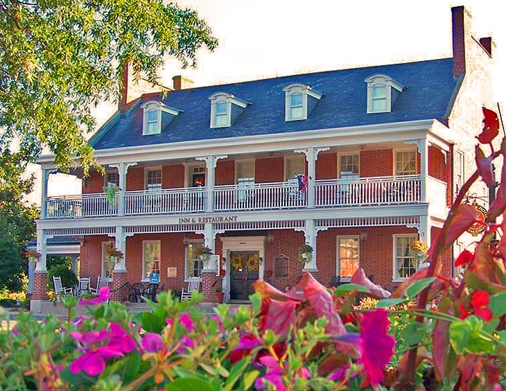 8 Top Rated Resorts In Delaware Planetware Photo Source Brick Hotel On The Circle