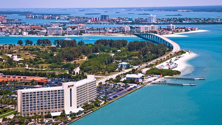 Photo Source: Clearwater Beach Marriott Suites on Sand Key