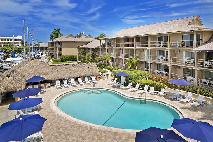Photo Source: Cove Inn on Naples Bay