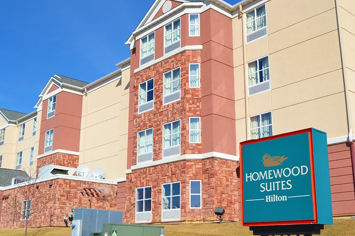 15 Top Rated Hotels In Cedar Rapids Planetware - 