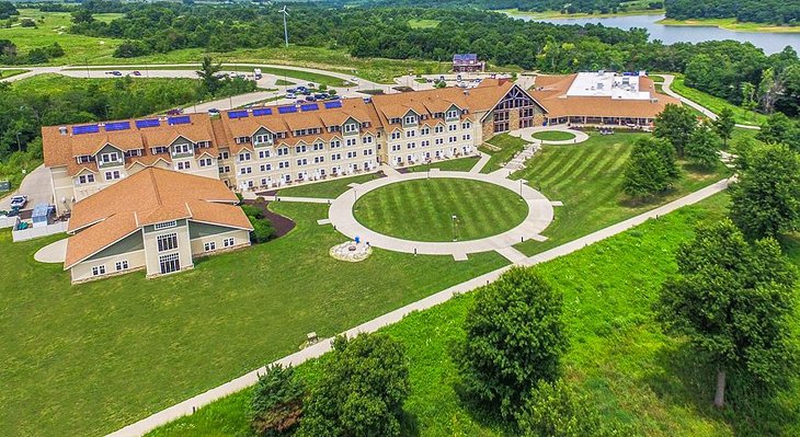 Photo Source: Honey Creek Resort