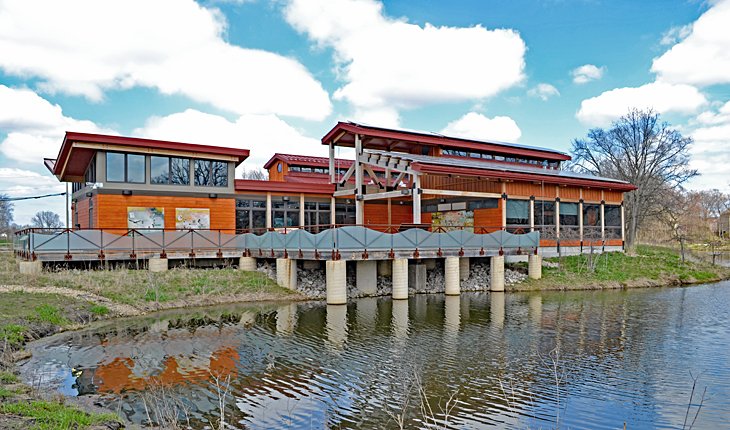 Knoch Knolls Nature Center