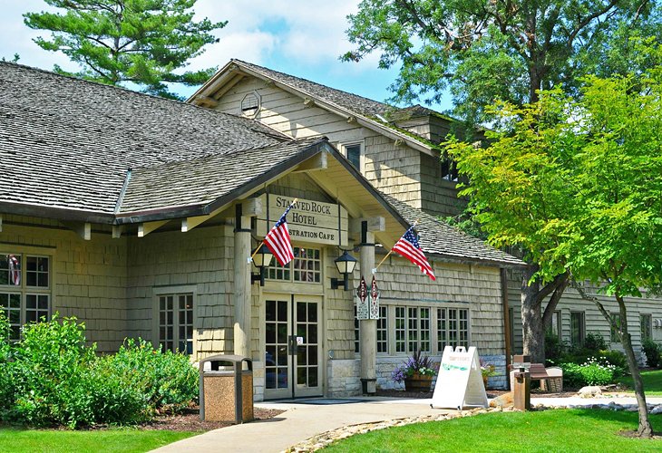 Photo Source: Starved Rock Lodge & Conference Center
