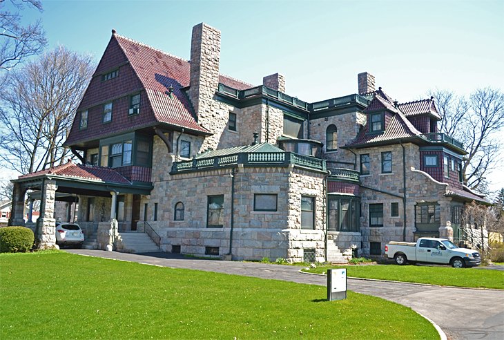 The Oliver Mansion