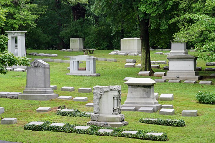 Cave Hill Cemetery