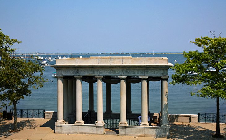 Plymouth Rock and Pilgrim Memorial State Park