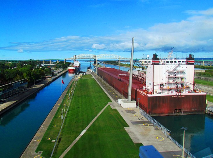 Soo Locks Boat Tours and Dinner Cruises