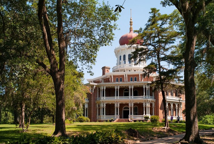 natchez mississippi tourist attractions