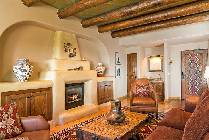 Photo Source: Hotel Santa Fe