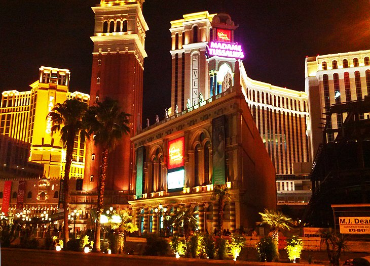 Vegas Last Minute Hotel Deals