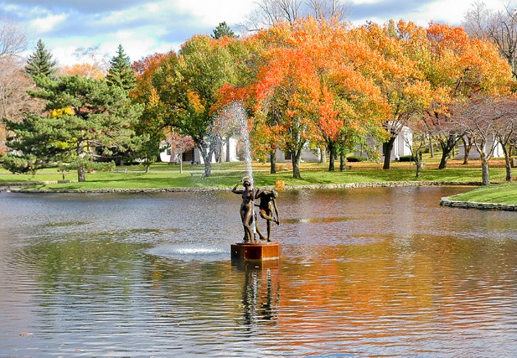 Forest Lawn Cemetery