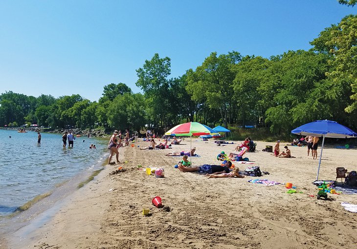 Kelleys Island State Park Beach